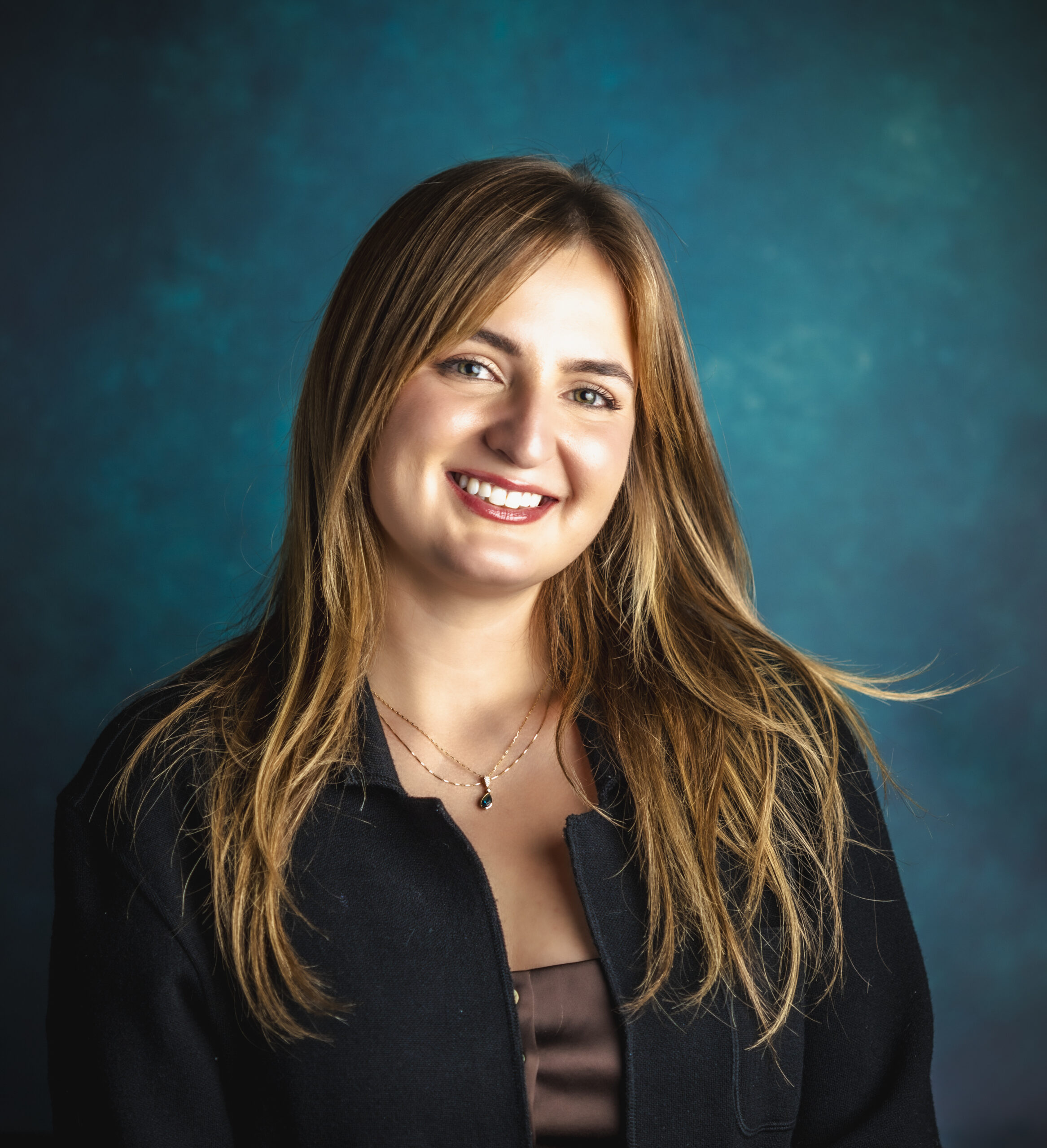 Hadley Thomas headshot - photo by Andrea Gralow Media